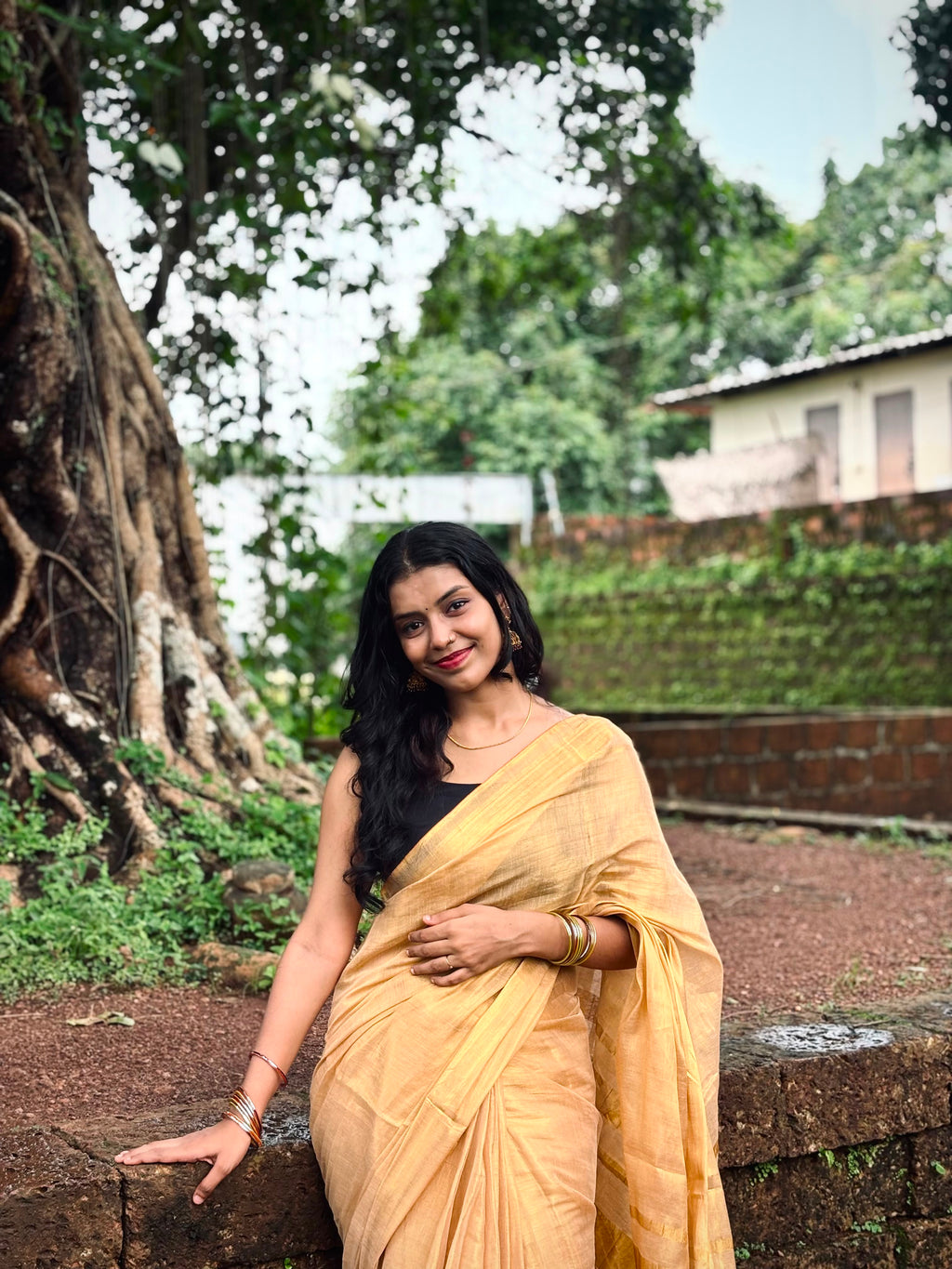 Golden Tissue Saree [ONS260002](Free Ship)