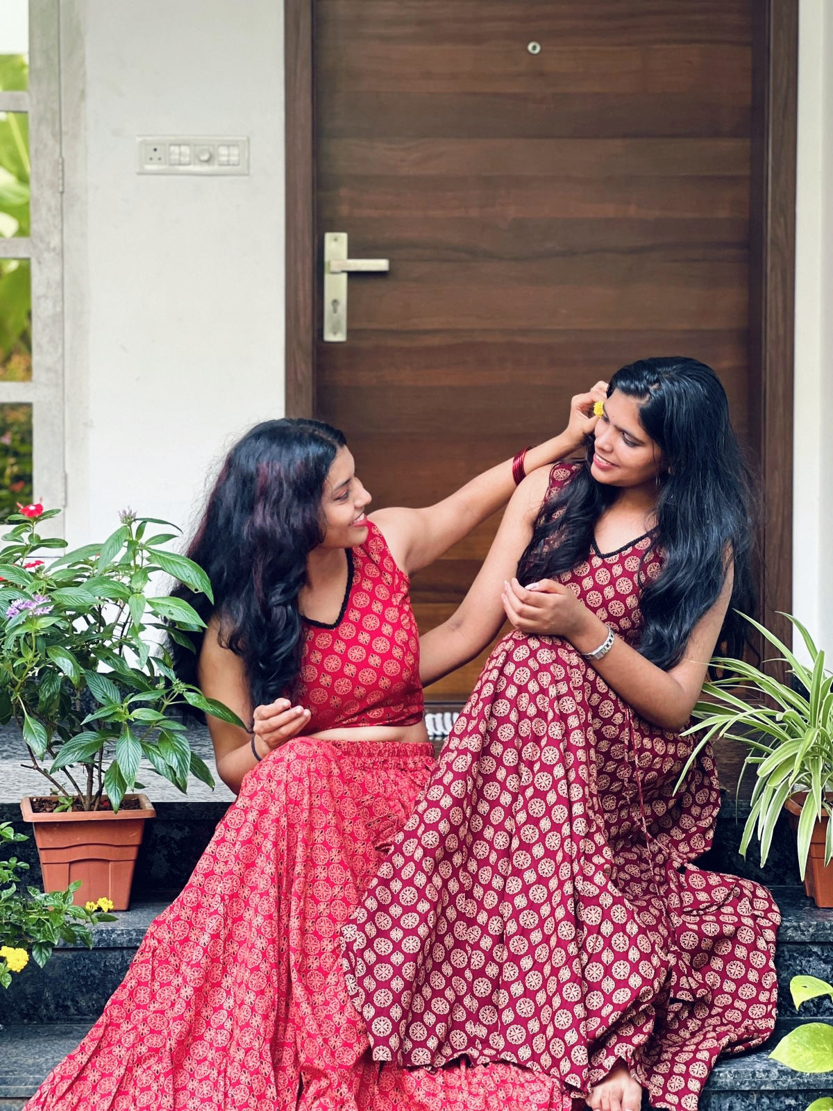 Umbrella Skirt and Trendy Sleeveless Top (Free Ship)