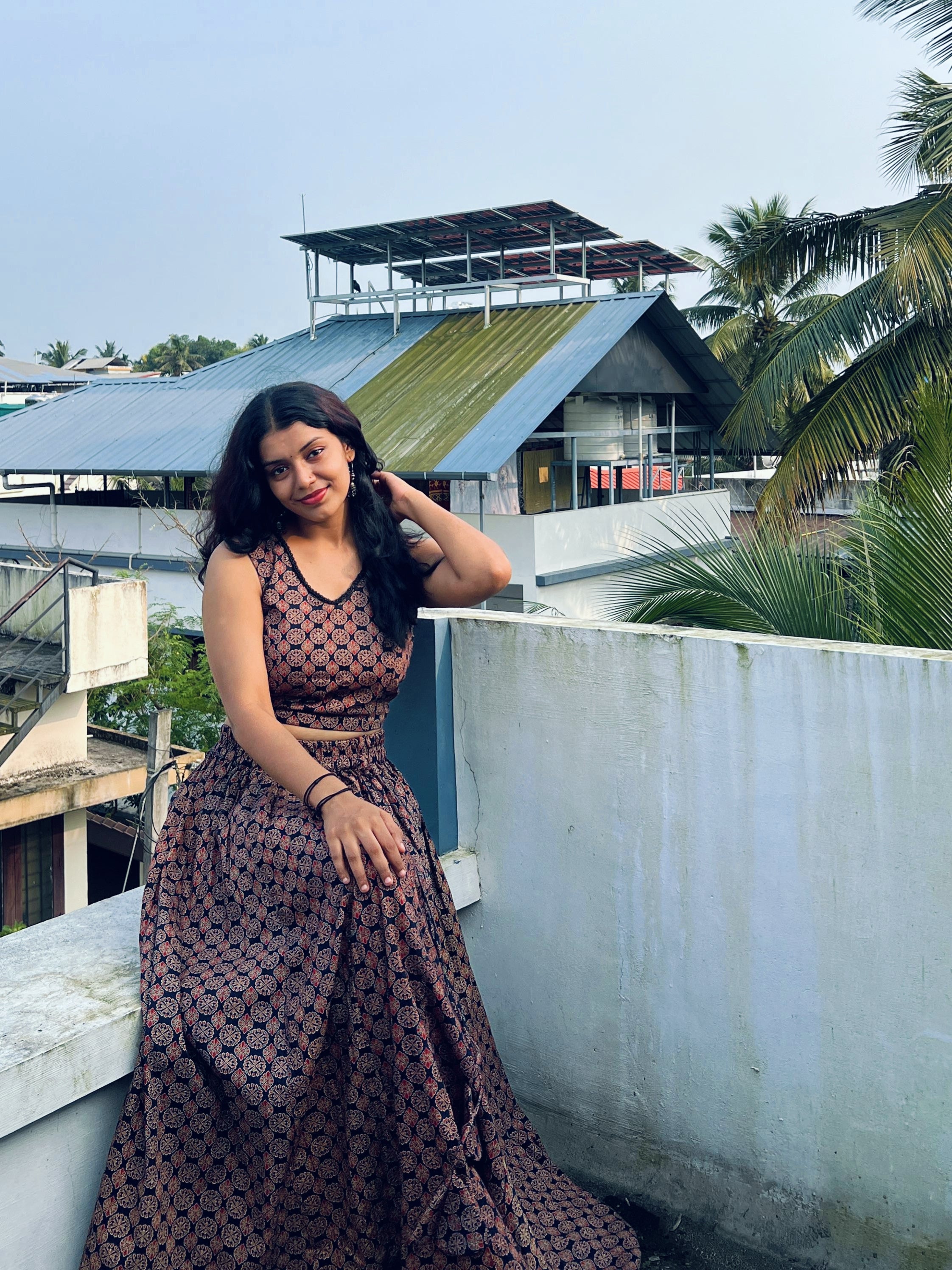 Umbrella Skirt and Trendy Sleeveless Top (Free Ship)