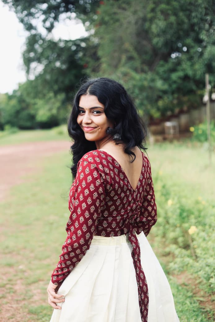 ONAM SKIRT AND TOP [01]