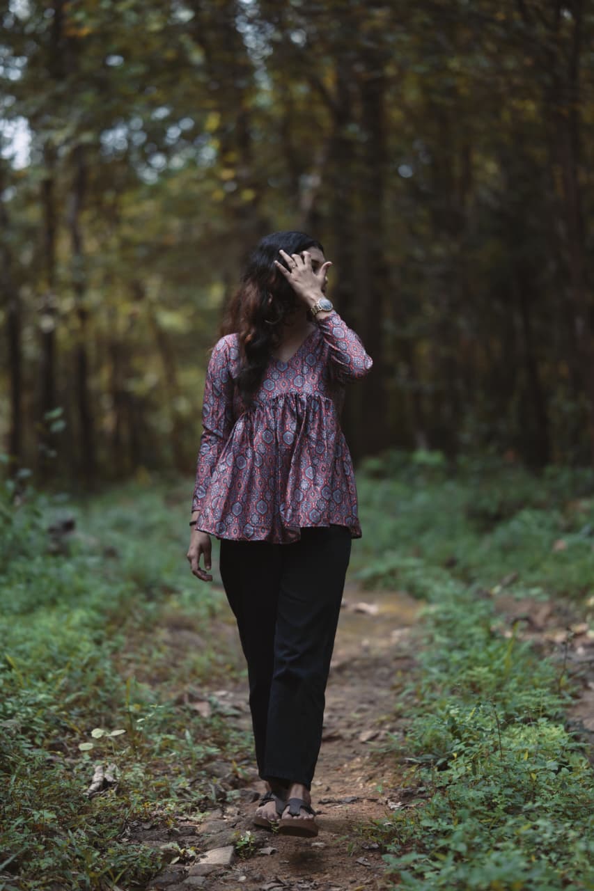 Aliya cut short kurti in modal silk [KU25003]