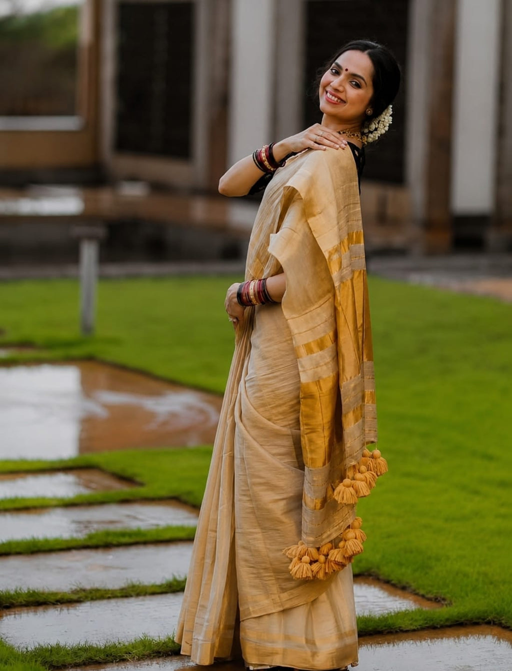 Suvarna Saree [SR26002]